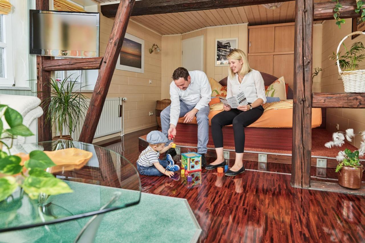 Pension Zur Krone Martinfeld Ngoại thất bức ảnh